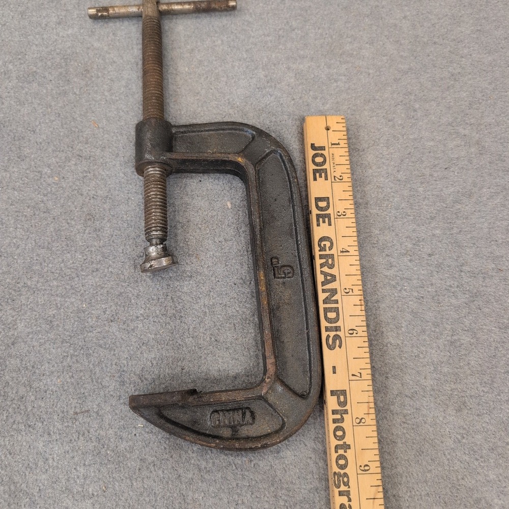Vintage 5 Inch Cast Iron C-Clamp Industrial Woodworking Metalworking Hand Tool - Picture 3 of 3